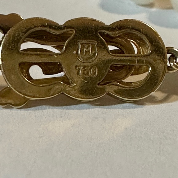 Classic Mikimoto Akoya Pearl Single Strand Necklace, 11,3 mm Hand Knotted, 17” - Picture 5 of 7